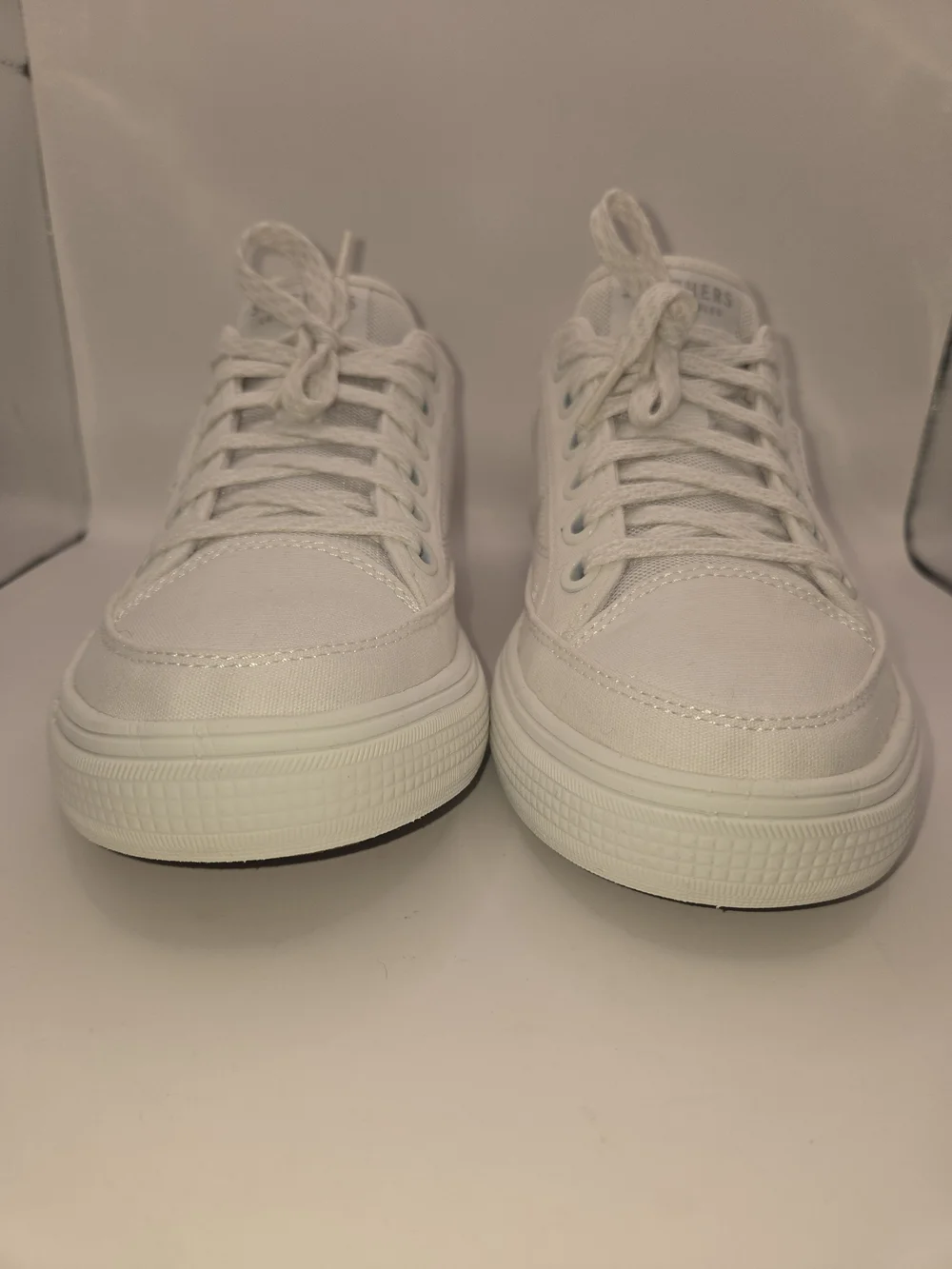 Skechers Mens Arch Fit Arcade. Size 7.5